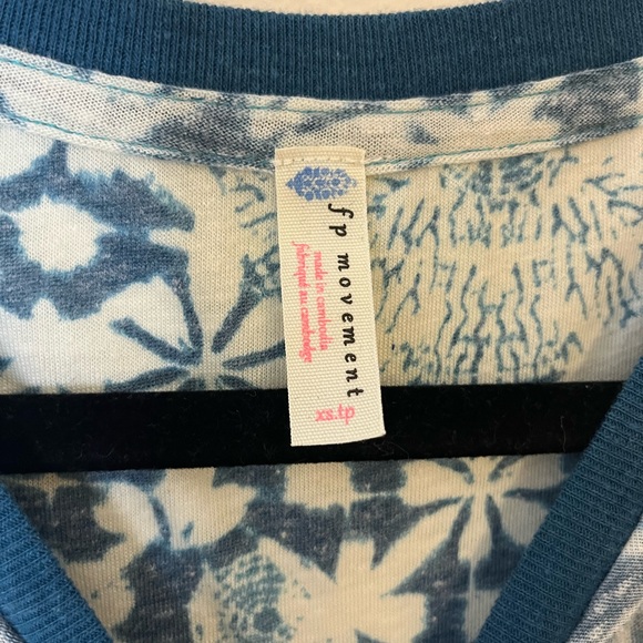 Free People Movement Twist Front Cropped tank - Picture 7 of 8